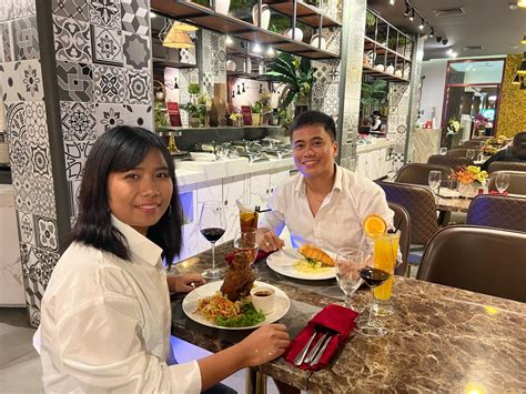 famous restaurant in albay|THE 10 BEST Restaurants in Legazpi (Updated August 2024).